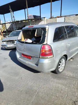 OPEL ZAFIRA B foto 9