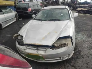 HYUNDAI COUPE (GK) foto 1