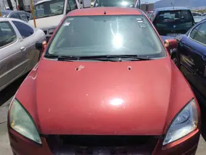 FORD FOCUS BERLINA (CAP) foto 1