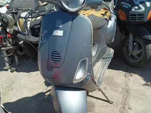 PIAGGIO (VESPA) VESPA S / LX / LXV 50/125 foto 2