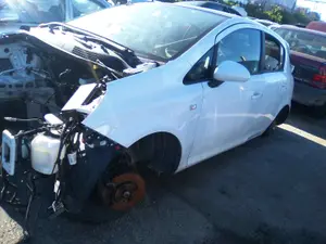 OPEL CORSA D foto 4