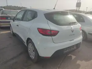 RENAULT CLIO IV foto 4