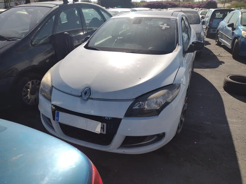 RENAULT MEGANE III BERLINA 5P