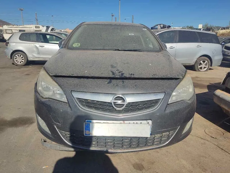 OPEL ASTRA J BERLINA 5P