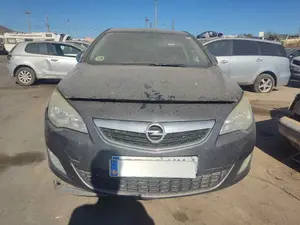 OPEL ASTRA J BERLINA 5P foto 1