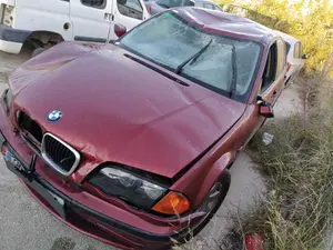 BMW SERIE 3 BERLINA (E46) foto 6