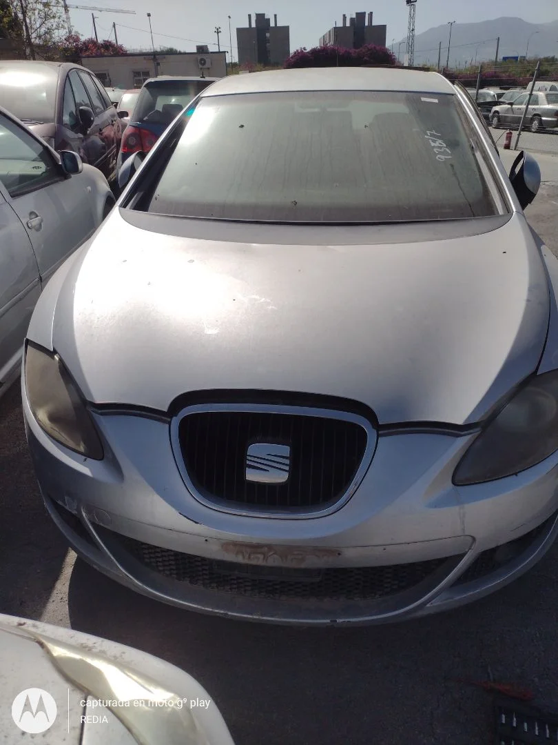 SEAT LEON (1P1)