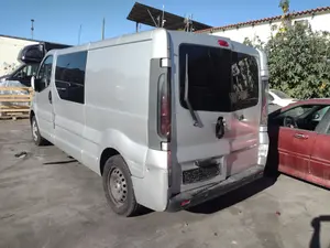 OPEL VIVARO CAMIÓN foto 5