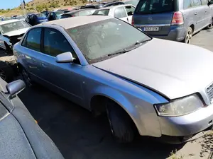 AUDI A4 BERLINA (8E) foto 3