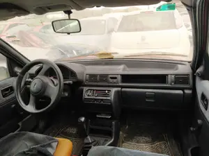 FORD FIESTA BERL./COURIER foto 5