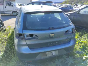 SEAT IBIZA (6L1) foto 4