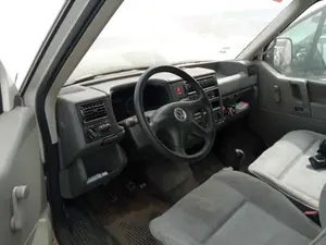VOLKSWAGEN T4 TRANSPORTER BUS foto 4