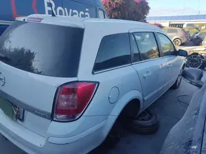 OPEL ASTRA H CARAVAN foto 6