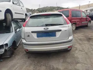 FORD FOCUS BERLINA (CAP) foto 3