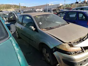 RENAULT MEGANE II BERLINA 3P foto 4