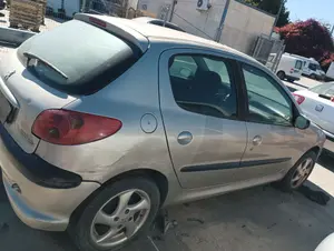 PEUGEOT 206 foto 4