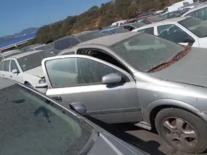OPEL ASTRA G BERLINA foto 5
