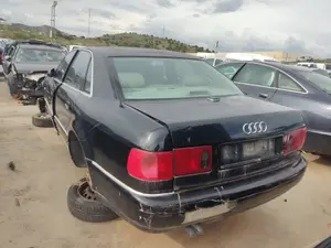 AUDI A8 (D2) foto 4