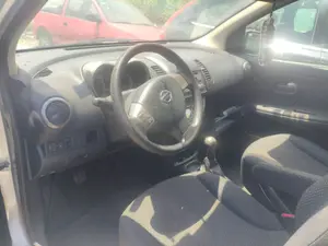 NISSAN NOTE (E11E) foto 2