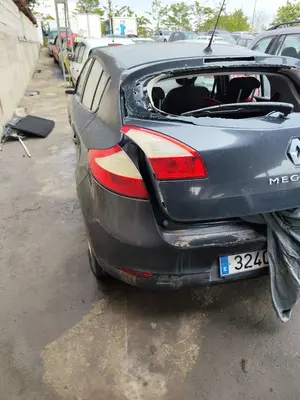 RENAULT MEGANE III BERLINA 5P foto 6