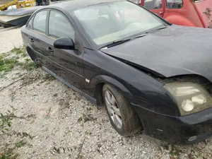 OPEL VECTRA C BERLINA foto 2