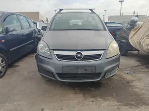 OPEL ZAFIRA B foto 1