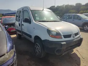 RENAULT KANGOO 4X4 foto 2