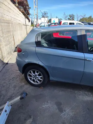 ALFA ROMEO 147 (190) foto 5