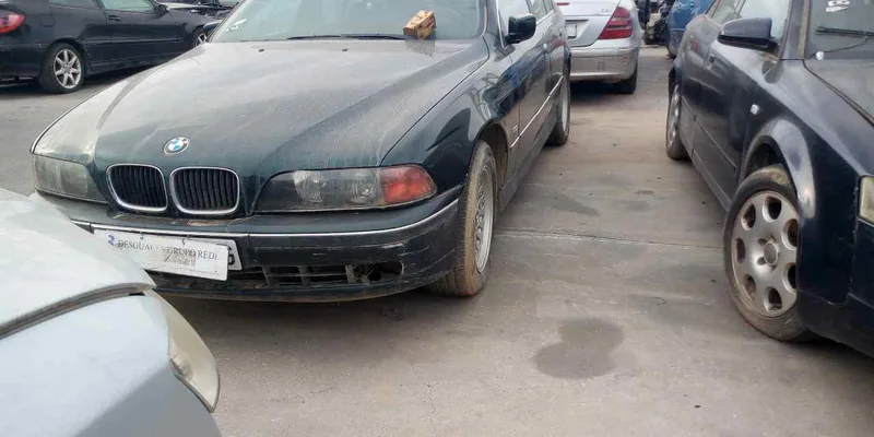 BMW SERIE 5 BERLINA (E39)