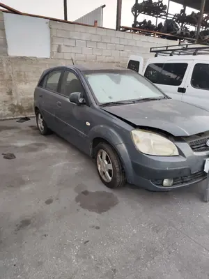 KIA RIO (JB) foto 2