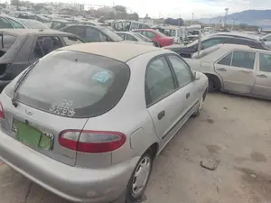 DAEWOO LANOS foto 6
