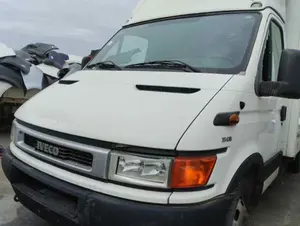 IVECO DAILY FURGÓN foto 1