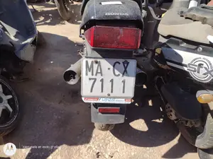 HONDA CB 250 foto 3