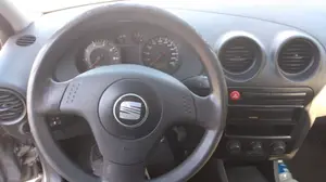 SEAT IBIZA (6L1) foto 11