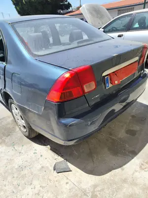 HONDA CIVIC AERODECK (MB/MC) foto 2