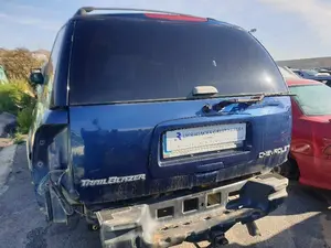 CHEVROLET TRAILBLAZER foto 4