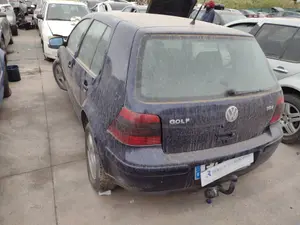 VOLKSWAGEN GOLF IV BERLINA (1J1)(10.1997) foto 5