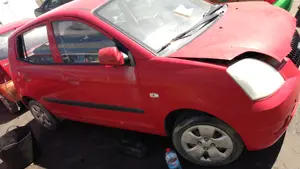 KIA PICANTO (SA) foto 11