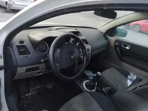 RENAULT MEGANE II BERLINA 5P foto 4