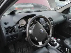 FORD MONDEO BERLINA (GE) foto 7