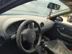 SEAT IBIZA (6L1) foto 5