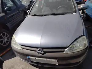 OPEL CORSA C foto 1