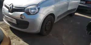 RENAULT TWINGO III foto 8