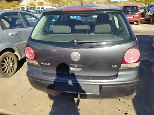 VOLKSWAGEN POLO IV (9N3) foto 5