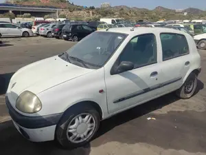 RENAULT CLIO II FASE I (B/CB0) foto 4