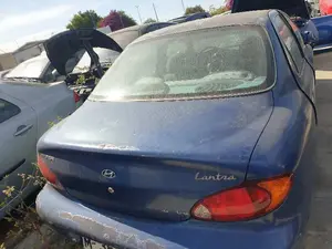 HYUNDAI COUPE (J2) foto 2