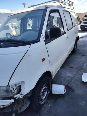 NISSAN VANETTE CARGO (HC23) foto 7