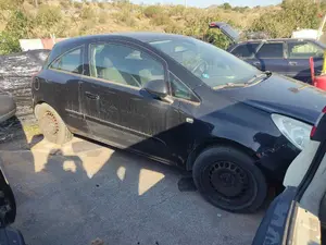 OPEL CORSA D foto 3