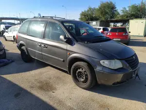 CHRYSLER VOYAGER (RG) foto 2