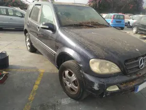 MERCEDES-BENZ CLASE ML (BM 163) foto 5